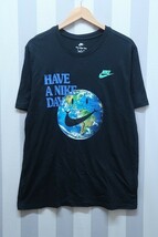 2-6753A/NIKE HAVE A NIKE DAY 半袖Tシャツ DM6332-010 ナイキ 送料200円 _画像1