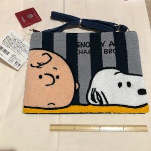 … スヌーピー ショルダーポーチ 刺繍ポシェット ショルダーバッグ　さがら織ショルダー 