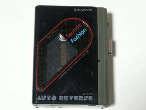 【ジャンク】三洋電機 SANYO ヘッドホンステレオ カセットプレイヤー JJ-P30 HEADPHONE STEREO CASSETTE PLAYER