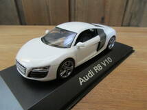 1/43 シュコー アウディR8 V10 ホワイト ディーラーパッケージ Audi Schuco_画像3