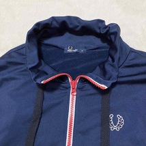 希少 FRED PERRY トラックジャケット 紐 ポケット チャック 紺 フレッドペリー ジャージ ブルゾン ジャケット メンズ レディース 男女兼用_画像2