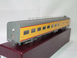 19. KOREA製 UNION PACIFIC 85ft ACF Cafe-Lounge 塗装済完成品