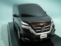 非売品 日産 セレナ ハイウェイスター カラーサンプル インペリアルアンバー_画像4