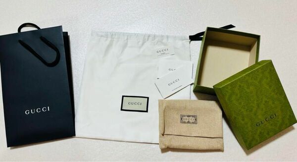 グッチ　カバン/折り財布　包装袋　包装箱　保存袋
