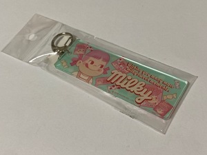 MILKY ミルキー 不二家 ペコちゃん アクリルスリムキーホルダー 展示未使用品