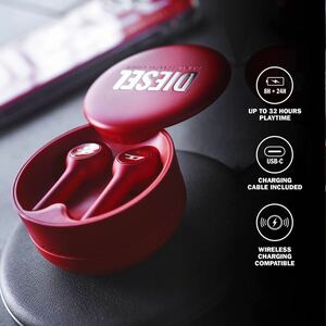 【新品】DIESEL ワイヤレスイヤフォン Bluetooth バレンタイン 限定品 ディーゼル