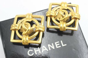 【行董】AZ284BOT09 CHANEL シャネル イヤリング ココマーク スクエア ゴールド ヴィンテージ 箱付き ブランド小物 ※レタパプラス※