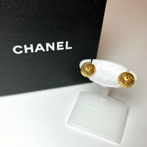 A) CHANEL シャネル ピアス 01P ココマーク ストーン 金色 ゴールド色 2001年スプリングコレクション アクセサリー ※中古 箱付