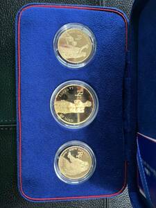 ルーブル美術館200周年記念コイン　金貨3種セット　