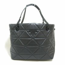 PRADA プラダ トートバッグ チェーントートバッグ ブラック系 ラムスキン（羊革） 中古 レディース_画像1