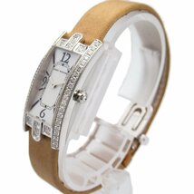 HARRY WINSTON ハリーウィンストン 腕時計 アヴェニューC ミニ ホワイト系 K18WG（ホワイトゴールド） レザーベルト 中古 レディース_画像3