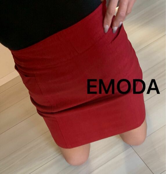 EMODA タイトスカート S