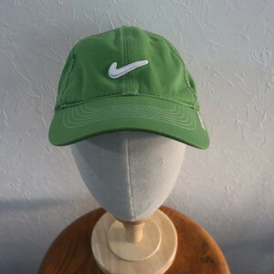2006年製ビンテージ NIKE ナイキゴルフ コットン ベースボールキャップ■00s グリーン アメカジ ストリート CAP 帽子 古着卸 激安 90s 80s