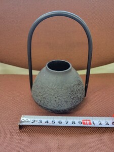 戸0131 南部鉄器 井戸桶 蔦 つた 葉 吊り下げ花器 吊り下げ金具 花瓶 花入れ 生け花 フック 茶道具 華道具 古道具 吊下げ花器 吊り金具