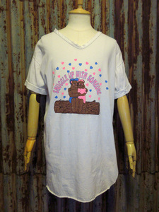 ビンテージ80’s●SNUGGLE UP WITH SOMEONEビッグシルエットTシャツ●240205k3-m-tsh-ot 1980sベアくまVネック古着