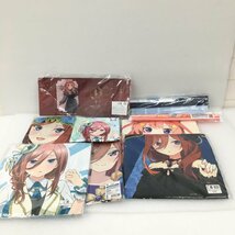 五等分の花嫁 グッズまとめ アクリルスタンド・フリーマット・マフラータオル・マルチクロス・タペストリーまとめ色々セット ユーズド_画像4