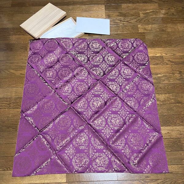 ⑩-2 御卓飾 テーブル センター クロス 紫 木箱 和柄 織物
