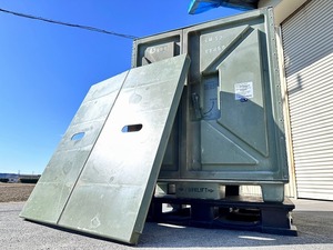 【米軍放出品】専用棚板付きミニコンテナ 道具箱 工具箱 サバゲー ミリタリー USMC PALCON 世田谷ベース 秘密基地 収納庫(E)☆KB7CM-W