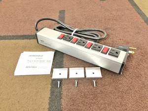 【米軍放出品】未使用品 電源タップ 4口 コンセントタップ Legrand UL215BC (80) ☆CB23AK