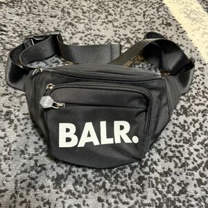 BALR ボディバッグ 黒　