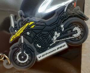 ** SUZUKI COLLECTION Suzuki original key holder V-STROM250 V strom * smash hit * Raver made [ new goods ] free shipping **