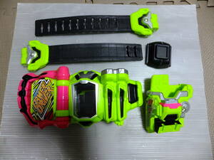 中古 仮面ライダーエグゼイド ゲーマードライバー DX キメワザスロットホルダー KAMEN RIDER EX-AID 欠品あり 変身ベルト なりきり