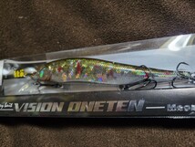 ★Megabass★VISION ONETEN KOMCLUSION SELECT メガバス ビジョン ワンテン DEADLY FISH(SP-C) 新品 パッケージ傷少有 ジャークベイト_画像5