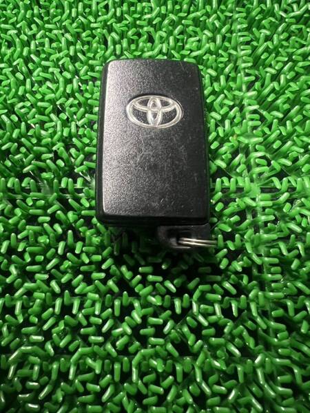 トヨタスマートキー 271451-6230 70ヴォクシー ノア 20アルファード ヴェルファイア 片側スライドドア アイシス 4ボタン