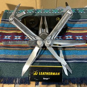 LEATHERMAN レザーマン　マルチ　プライヤー　SURGE サージ　アウトドア　ナイフ　フォールディング　本革ケース付　新品