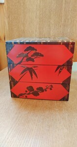 * multi-tiered food box wooden lacquer ware wooden red birch skill? Sakura leather skill? natural tree three step 3 step three step -ply pine bamboo plum urethane painting Japanese-style tableware tea . stone celebration USED goods 