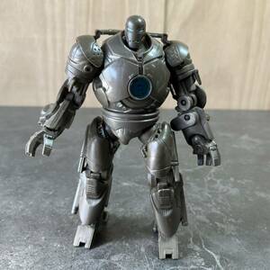 ☆Hasbro ハズブロ MARVEL LEGENDS マーベルレジェンド IRON MONGER アイアンモンガー アクション フィギュア(中古品/現状品/保管品)☆