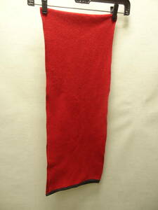 全国送料無料 USA アメリカ古着 ブランド不明 メンズ＆レディース 赤色フリース素材 両端の黒い部分はレザー素材 マフラー 長さ140cm幅25cm