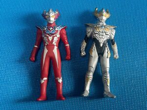 バンダイ ウルトラヒーローシリーズ ウルトラマンタイガ 2種類 14センチ ソフビ 美品