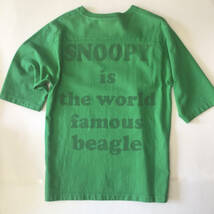 PEANUT・ SNOOPY is the world famous beagle フットボール Tシャツ size M _画像3