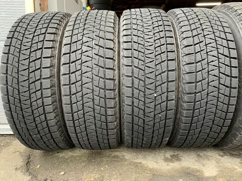 スタッドレス 4本セット ブリヂストン BLIZZAK DM-V1 215/65R16