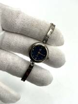 【電池切れ】HF　ネイビー文字盤　クォーツ腕時計　レディース　ケース：2.0　腕回り：15_画像9