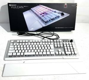 【美品/80】パソコン キーボート ゲーミング ROCCAT Vulcan 122 AIMO ホワイト リニアスイッチ リストレフト付き 通電動作確認済