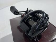 【中古品/60】シマノ(SHIMANO) ベイトリール 17 スコーピオン DC 101HG シーバス ロックフィッシュ_画像3