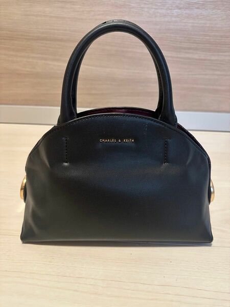 CHARLES&KEITH ハンドバッグ ブラック バッグ 黒