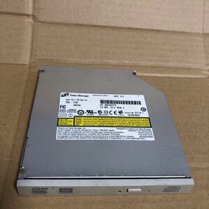(M-62)日立LG SATA接続 GT30N DVDスーパーマルチドライブ 12.7mm 中古