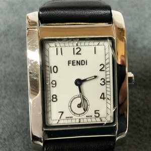 m001 T2(30) 送料520円 FENDI フェンディ スモセコ メンズ クォーツ腕時計 レクタングル 稼動品 ジャンク