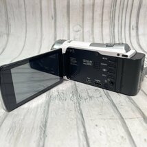 m002 E2(60) JVC ケンウッド GZ-E600-W コンパクト デジタル ビデオカメラ 撮影機器 本体 バッテリー 現状 ジャンク扱_画像6