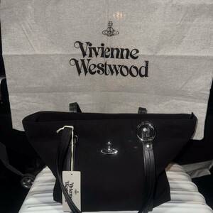 【送料無料】VIVIENNE WESTWOOD ヴィヴィアンウエストウッド　42040067BK ナイロン　ショルダーバッグ　ブラック