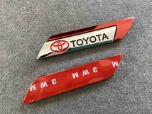 ★トヨタ TOYOTA★203★ 金属ステッカー エンブレム デカール 2枚セット 3D 立体 車用装飾 両面テープで取付簡単 レッド_画像2