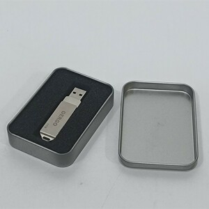 2IN1&大容量1TB USB3.0＆Type-C メモリー フラッシュメモリ 360度回転式 y1101-1