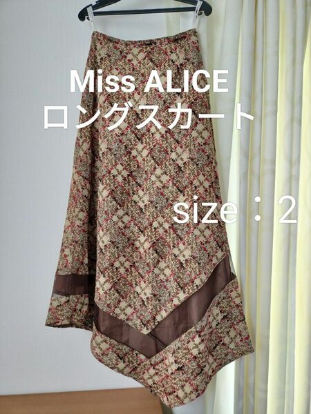 Miss ALICEロングスカート　透け感 スカート 総柄　アシンメトリー