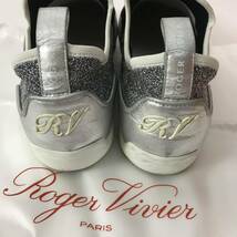 g85 Roger Vivier ロジェヴィヴィエ スニーカー シルバー シューズ 36.5 イタリア製 レザー ローカット レディース 正規品_画像8