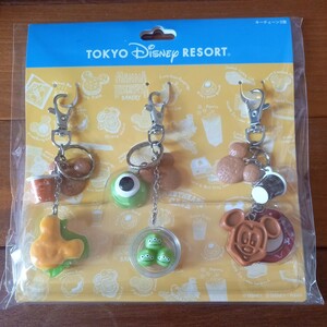  unused TDR park hood Mickey 40 anniversary charm key chain little green men Mickey waffle 