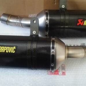 カワサキ Z1000用AKRAPOVIC 車検対応スリップオンマフラー 中古の画像1