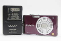 【美品 返品保証】 パナソニック Panasonic LUMIX DMC-FX66 バイオレット バッテリー チャージャー付き コンパクトデジタルカメラ s7519_画像1